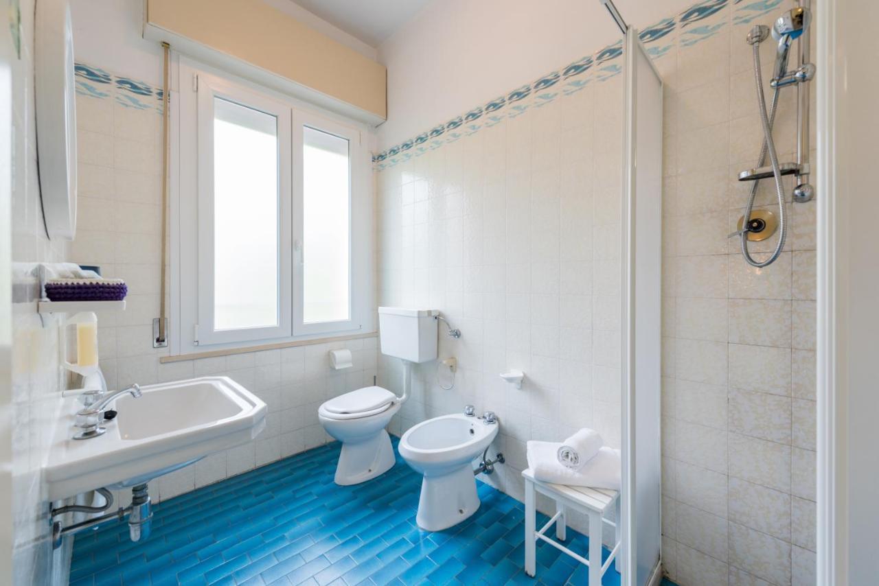 Hotel Villa Rosa Чезенатико Екстериор снимка